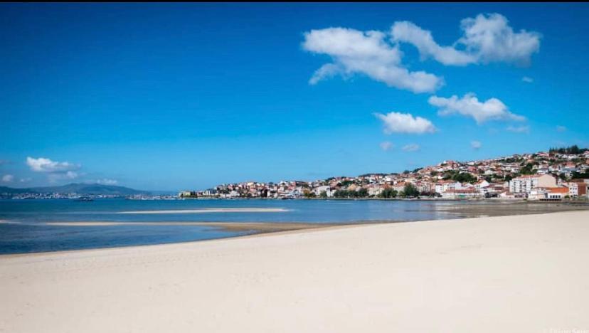 Atico Playa A Xunqueira - Moana, A 15 Min De Vigo Lägenhet Exteriör bild